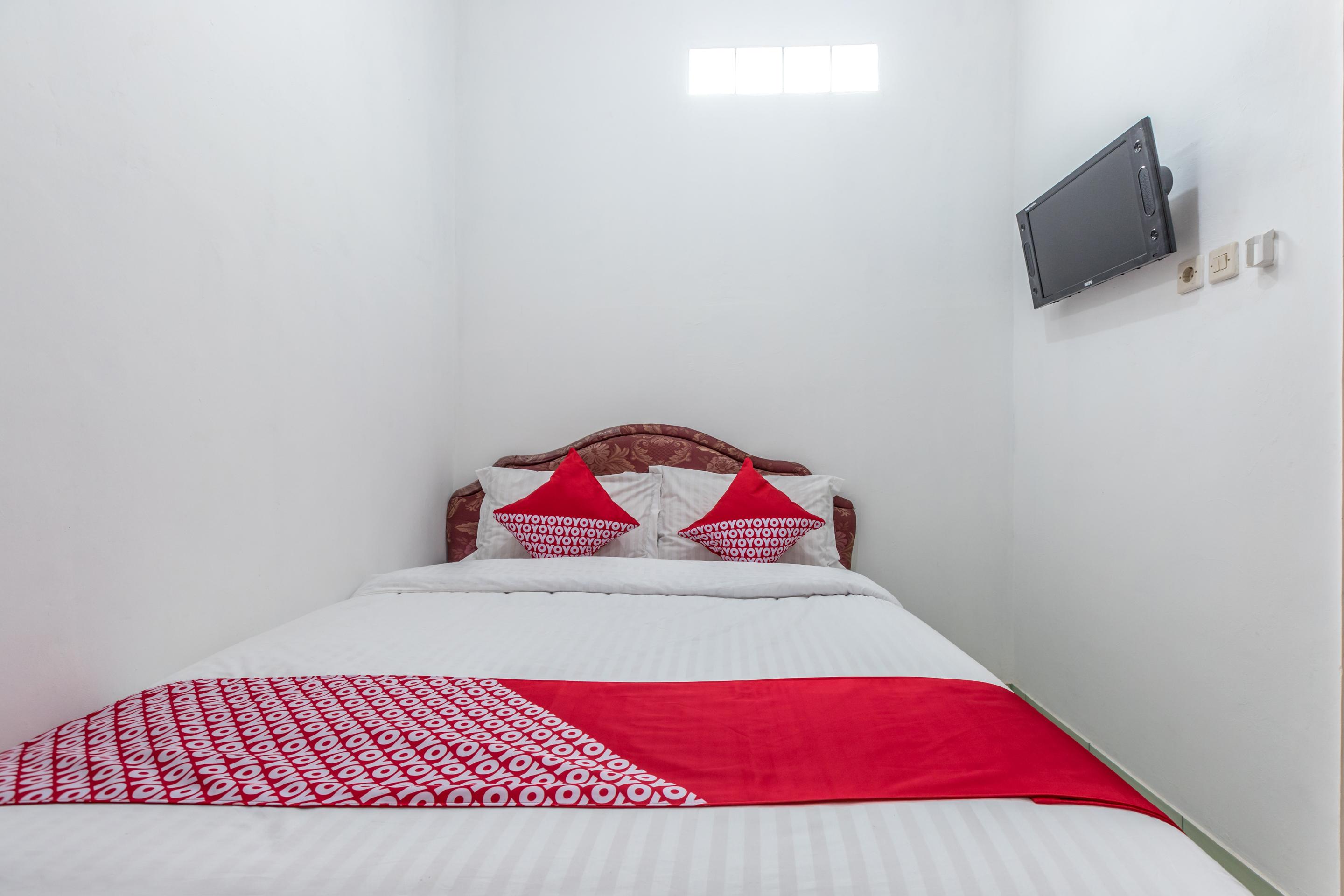 Super Oyo 1487 Residence Khoe Jakarta Buitenkant foto