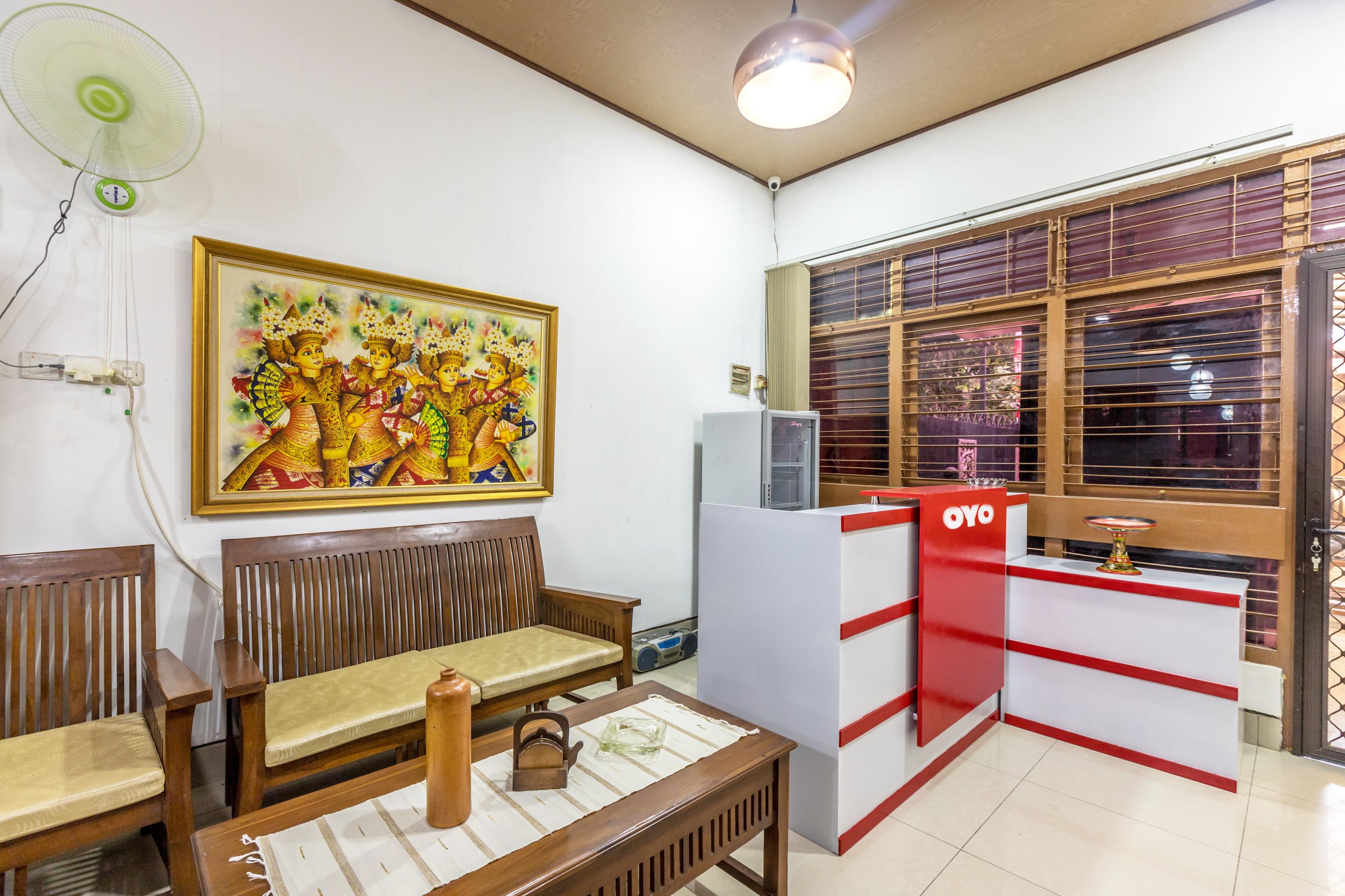 Super Oyo 1487 Residence Khoe Jakarta Buitenkant foto